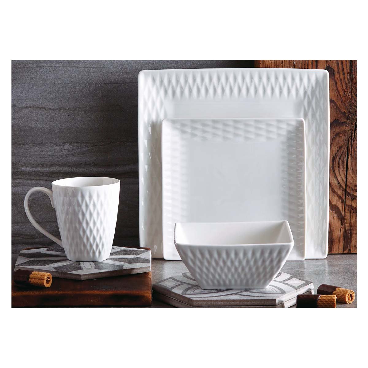 Dinnerware 16pc Diamond Square – Magasins Hart | Hart Stores