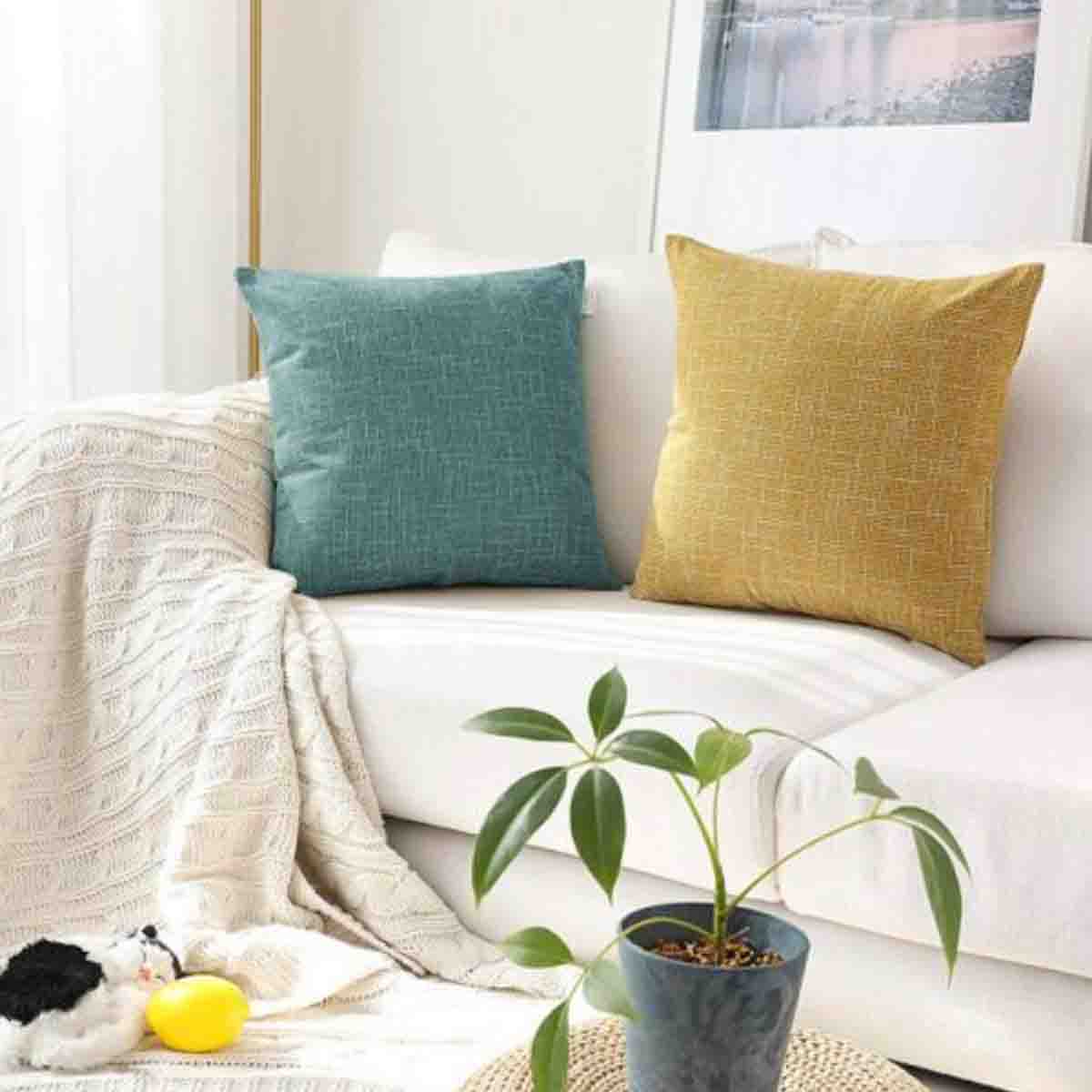 Decorative Cushions & Throws