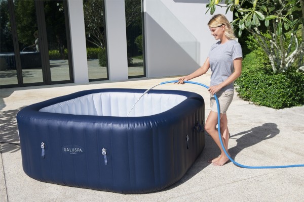 SaluSpa® ''Hawaii Smart AirJet™'' Spa gonflable avec contrôle via l'application, 4 à 6 personnes