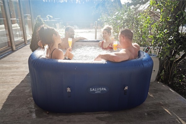 SaluSpa® ''Hawaii Smart AirJet™'' Spa gonflable avec contrôle via l'application, 4 à 6 personnes