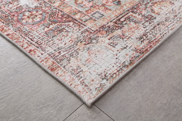 LAUREN TAYLOR - SORAYA Persian Look Rug
