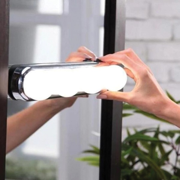 WATTSON - Led Mirror Light Adjustable Brightness Levels Daylight White