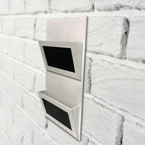 Wood Wall Shelf with Chalkboard - Magasins Hart | Hart Stores