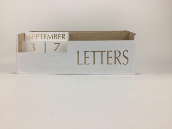 Calendar & Letter Box