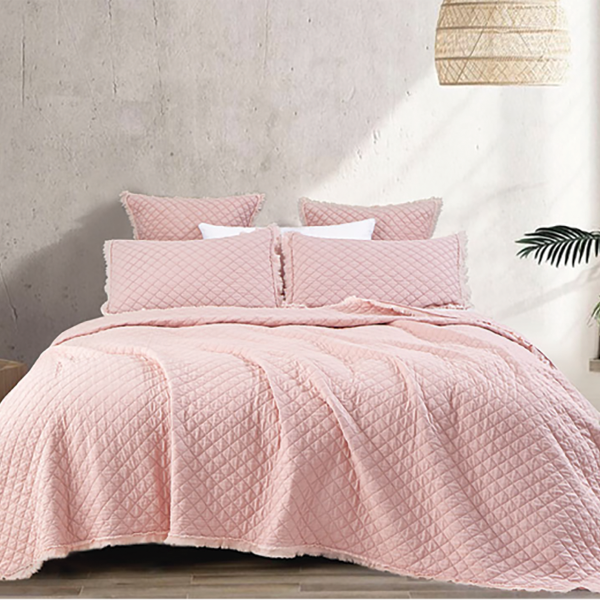 FREYA - 3 Piece Quilt Sets