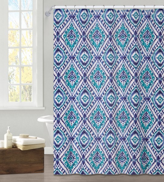 Sandra Venditti -Achante collection shower curtains