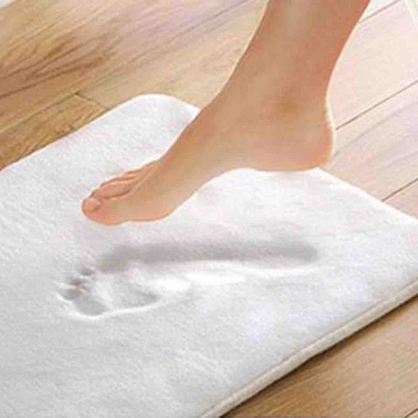 ASSORTED MEMORY FOAM BATH MAT WITH ANTI-SLIP BACKING
