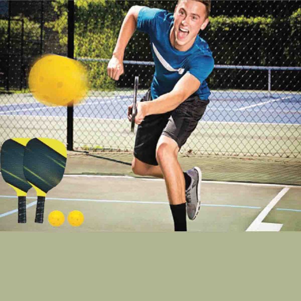 PICKLEBALL TWO RACKETS WITH 2 BALLS