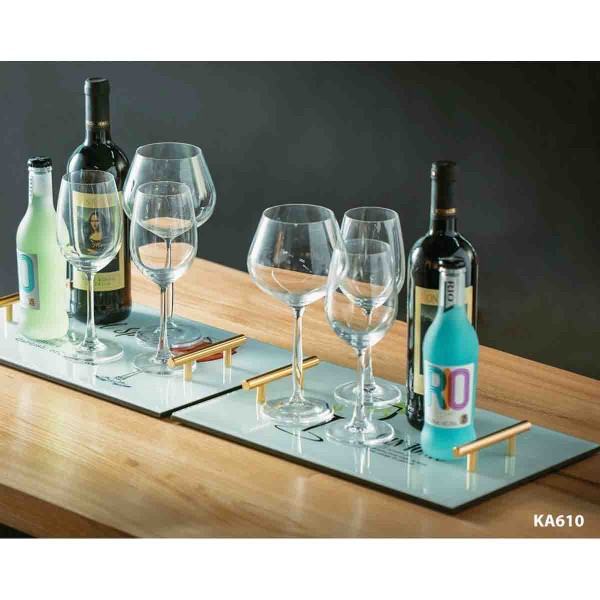 A LA CUISINE - Plateau rectangulaire en verre