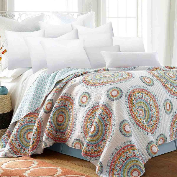 Lauren Taylor - PRINTED QUILT