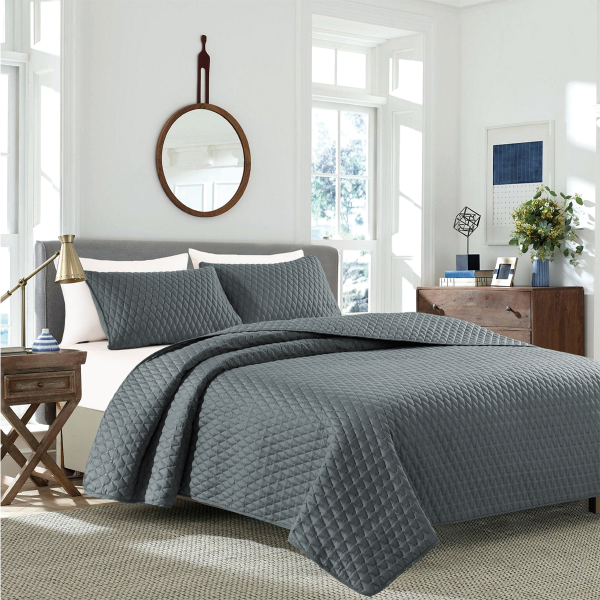 SIMONE Quilt Set