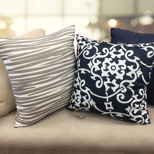 Lauren Taylor - MELBOURNE Printed/Solid asst Cushions