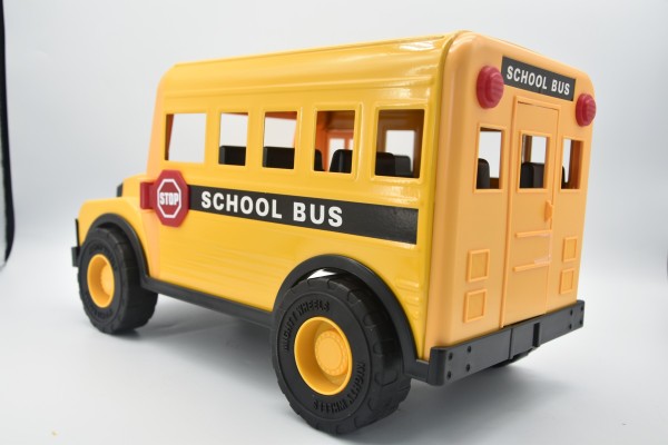 Mighty Wheels 16in School Bus Metal