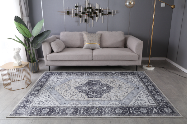 LAUREN TAYLOR - FARAH Persian Look Rug