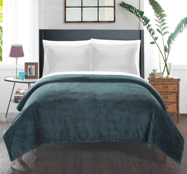 Lauren Taylor-ELENA Texture Fleece Blanket