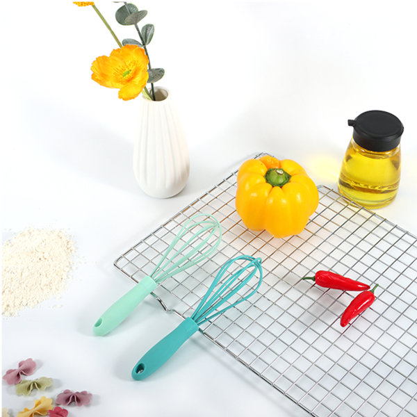 2 Pieces Mini Silicone Whisk Set 7 Green