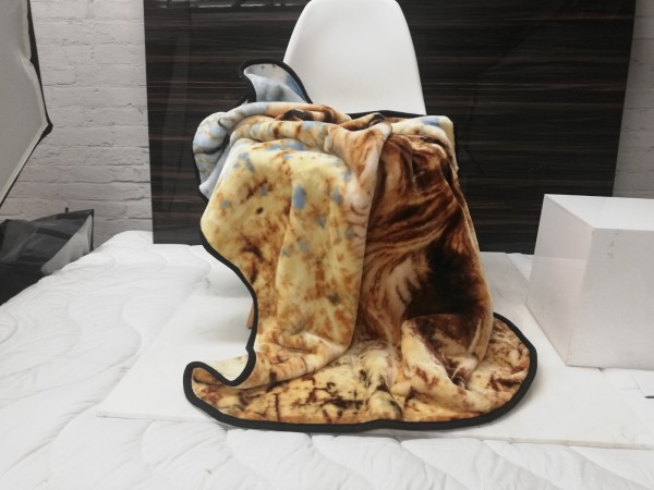 Animal Mink Throw