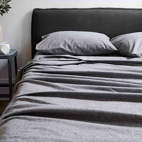 LAUREN TAYLOR- SOLID FLANNEL SHEET SET