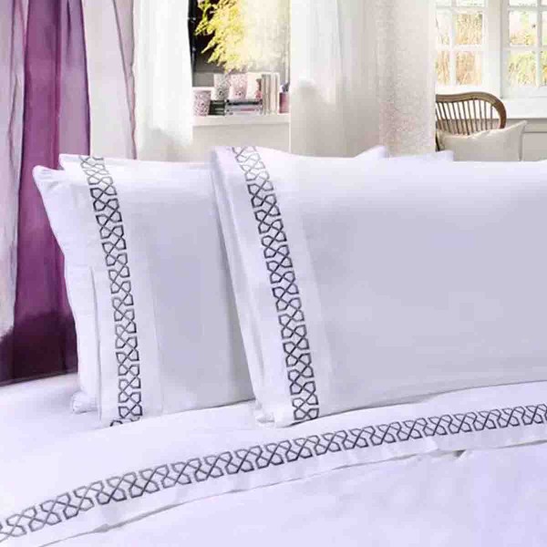 Lauren Taylor-Microfiber Embroidery Sheet Set