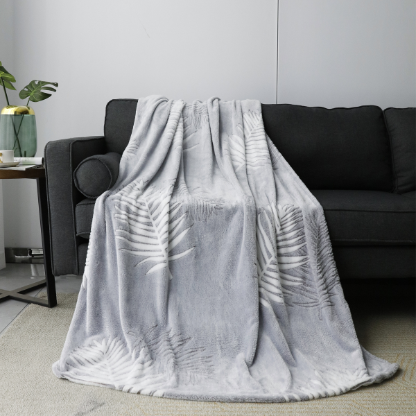 Leaves Blanket Queen Jacquard Plush