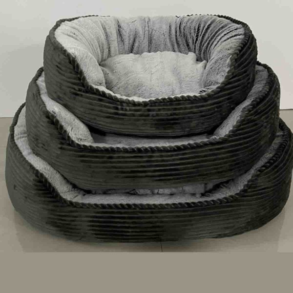 Paws and Whiskers- Pet Bed Grey Black