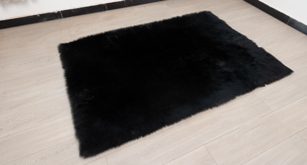 LAUREN TAYLOR - Faux Sheepskin