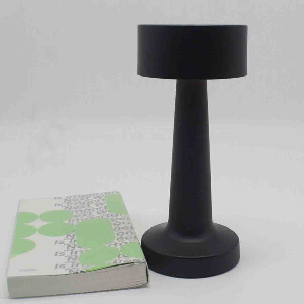 Lauren Taylor - Lampe de table rechargeable par USB