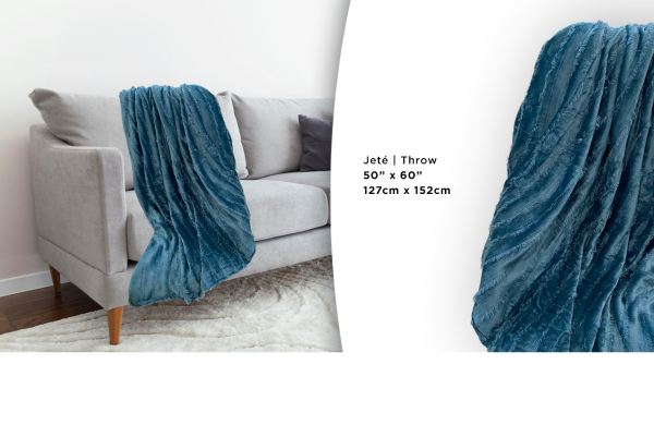 Lauren Taylor - LEXUS Fleece Blanket