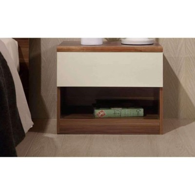 Studio 707 - Table de chevet en bois (ramassage en magasin seulement)