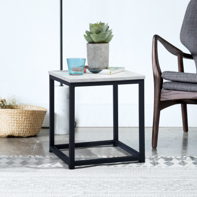 Table d'appoint Facto avec cadre en acier