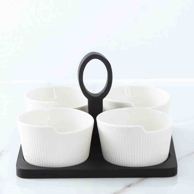 A La Cuisine -  5pcs  4"Snack  avec base en Mdf noir