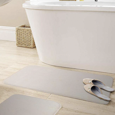 Set of 2 memory foam bath mat with anti-slip backing