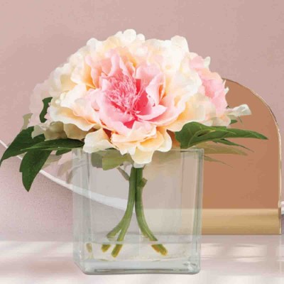 Pivoines rose chair 7.5x8.26x7.5in