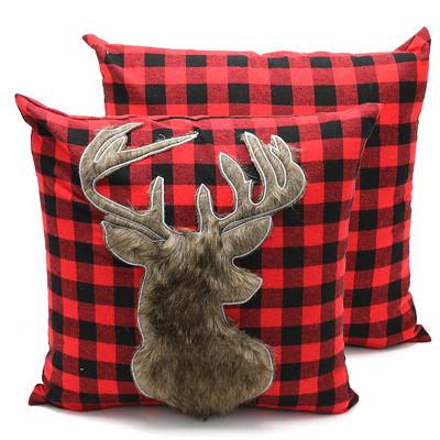 Coussin 18X18 en fausse fourrure à carreaux