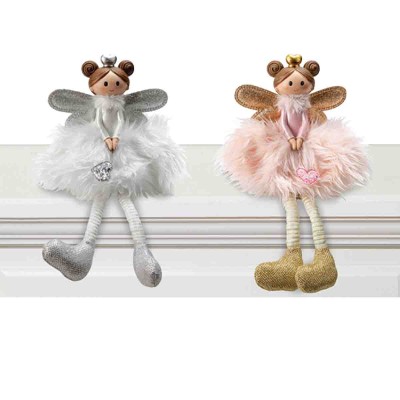 Ange assis en tissu avec jambe pendante, bottes et ailes pailletées