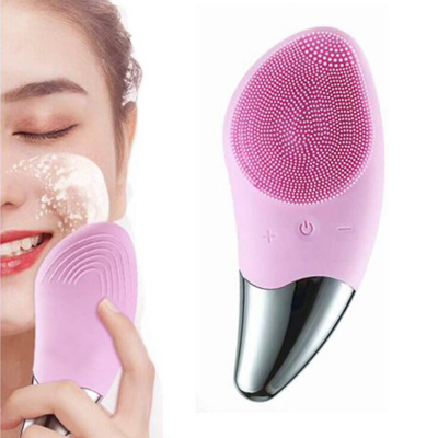Brosse nettoyante et massante pour le visage