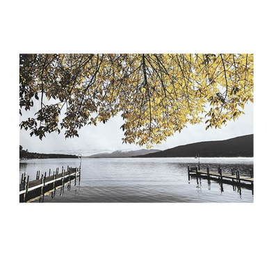 Lauren Taylor - Scène de lac d'automne jaune