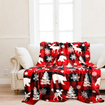 Velvet Throw Red/black Forest