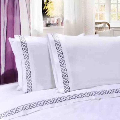 Lauren Taylor - Paire de 2 taies d'oreiller brodées en microfibre