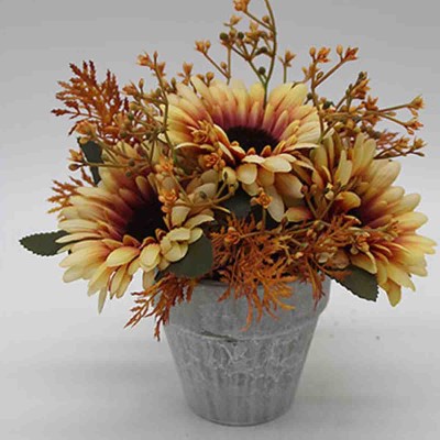 Mini-arrangements floraux 8"
