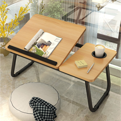Table pliante réglable pour ordinateur portable