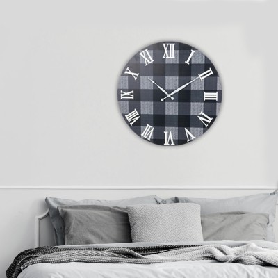 Horloge murale surdimensionnée à carreaux en bois avec chiffres romains | 23''