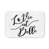 Lauren Taylor - La Vie est Belle Bath Mat - Magasins Hart | Hart Stores